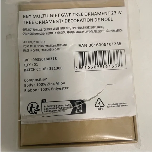 Burberry beauty gift charms set - Picture 9 of 10